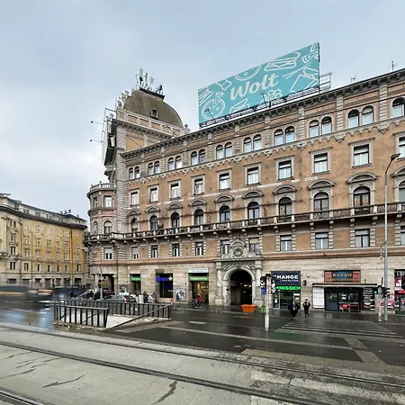 Deluxe & Cozy Located Joseph Boulevard Appartement Budapest