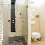 Deluxe & Cozy Located Joseph Boulevard
